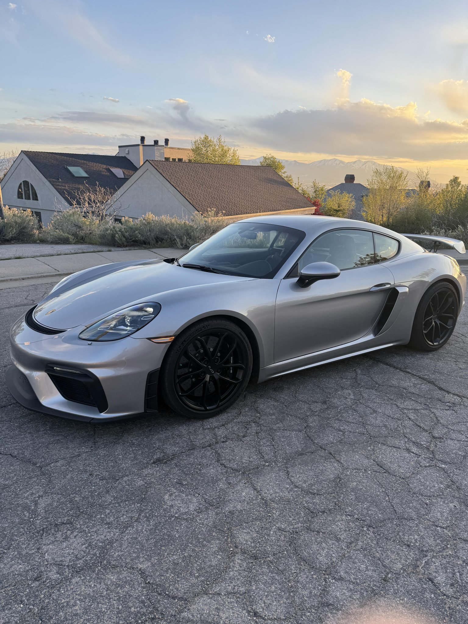 2020 Porsche 718 Cayman GT4